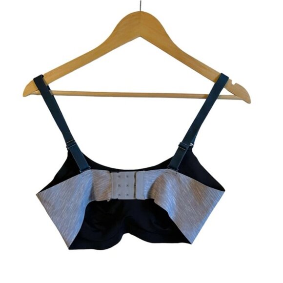Knix Padded Evolution Bra Reversible Size 6 Gray/Black/Blue Straps - Picture 6 of 10